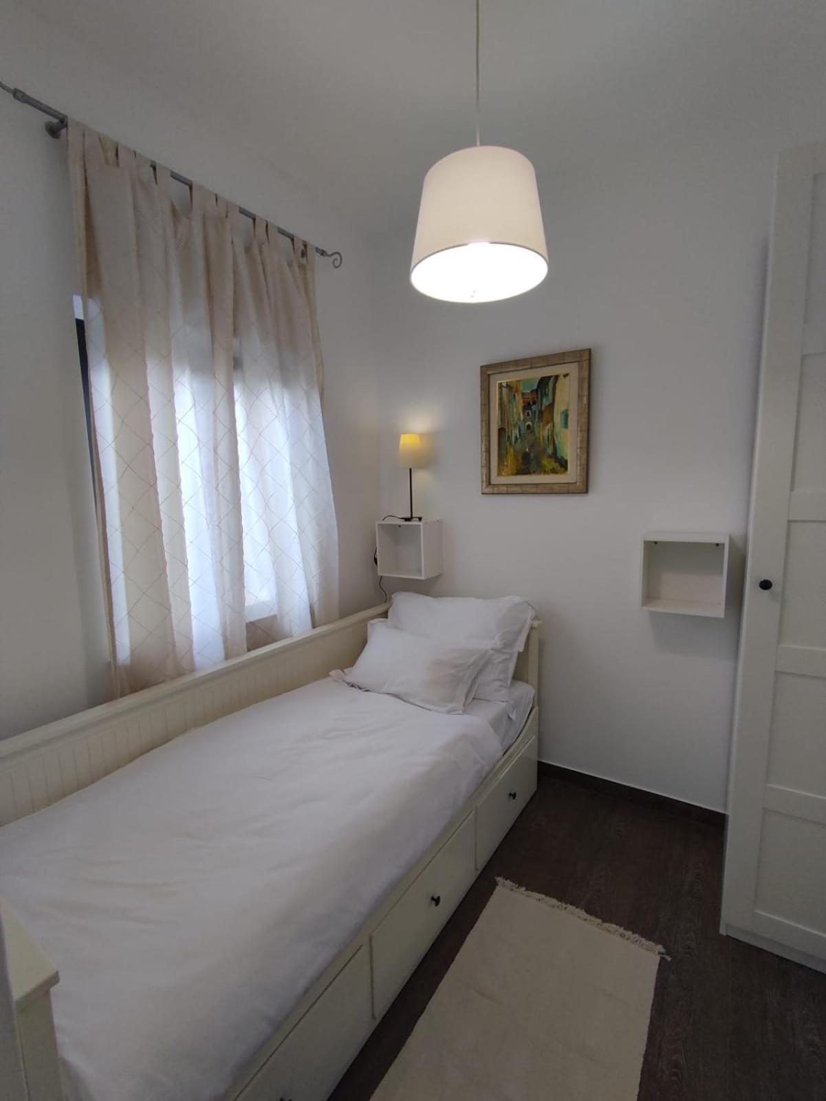 Residence Jonathan Biograd Na Moru Bagian luar foto